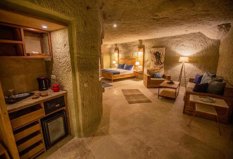 سوئیت رویال, Azure Cave Suites Cappadocia