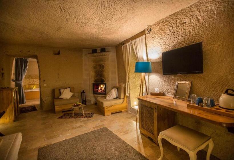 اتاق استاندارد با تخت بزرگ, Azure Cave Suites Cappadocia