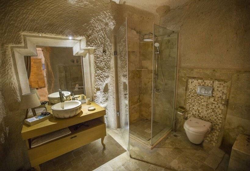سوییت, Azure Cave Suites Cappadocia