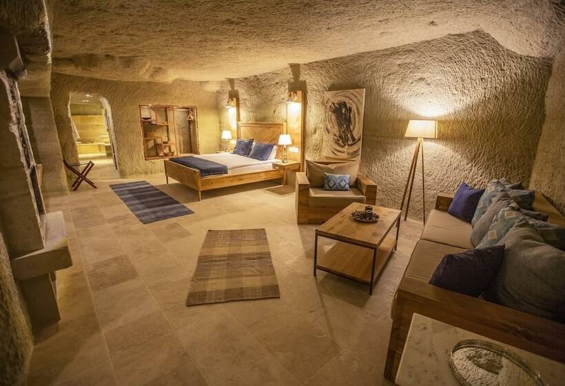 سوئیت رویال, Azure Cave Suites Cappadocia