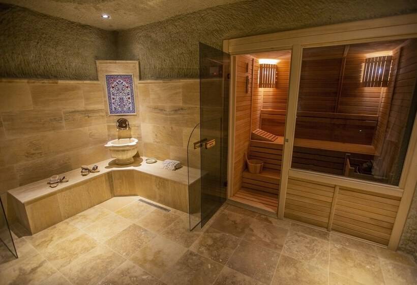 سوئیت رویال, Azure Cave Suites Cappadocia