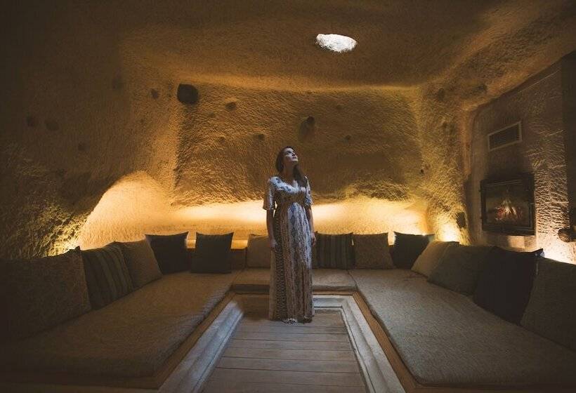 سوییت لوکس, Azure Cave Suites Cappadocia