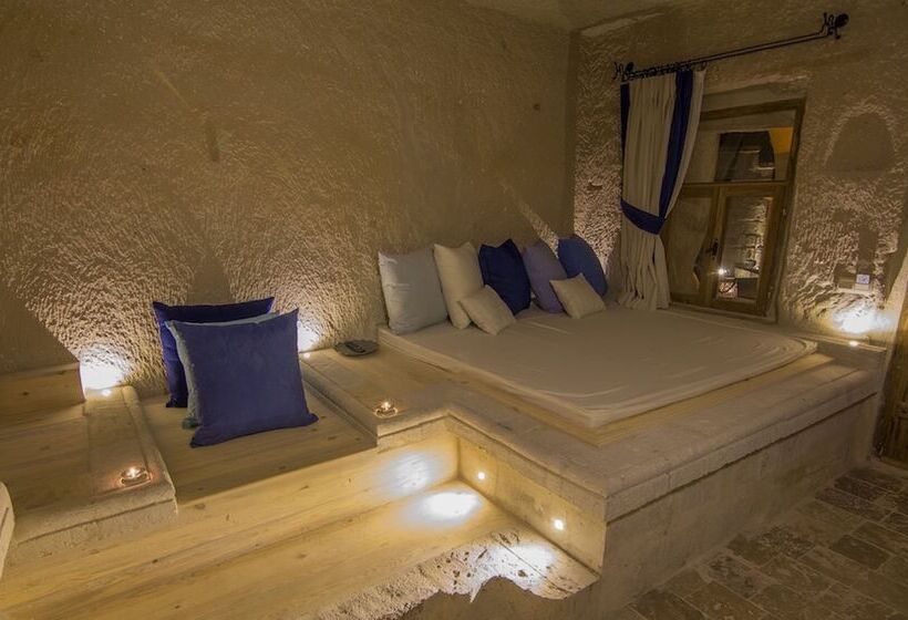 سوییت لوکس, Azure Cave Suites Cappadocia