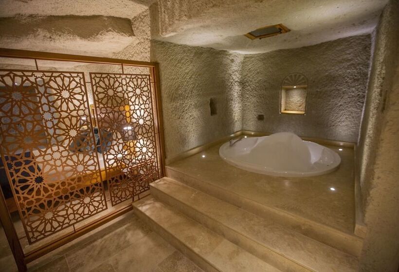 سوئیت رویال, Azure Cave Suites Cappadocia
