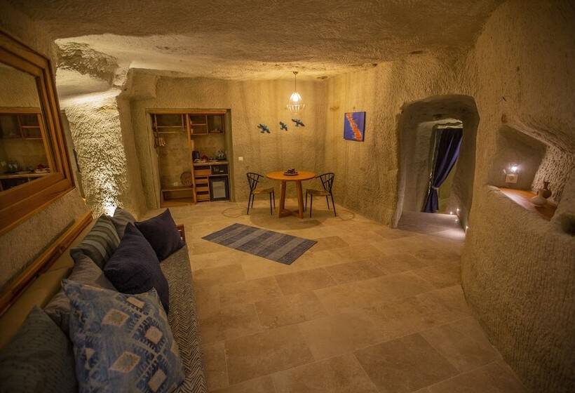 سوئیت رویال, Azure Cave Suites Cappadocia
