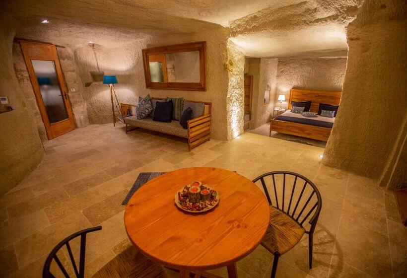 سوئیت رویال, Azure Cave Suites Cappadocia