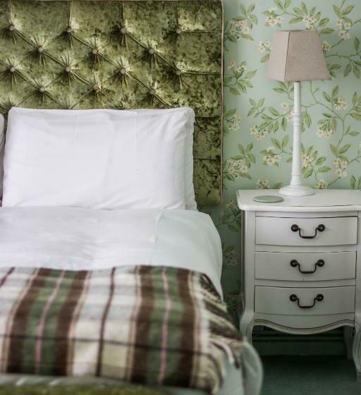 패밀리 룸, Beachlands