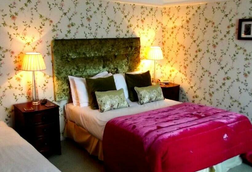 패밀리 룸, Beachlands