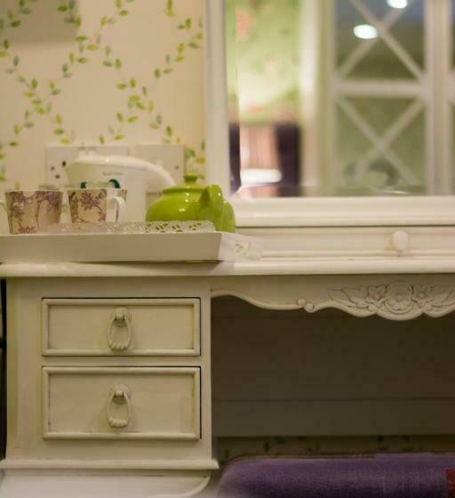 디럭스 룸 킹사이즈 침대, Beachlands