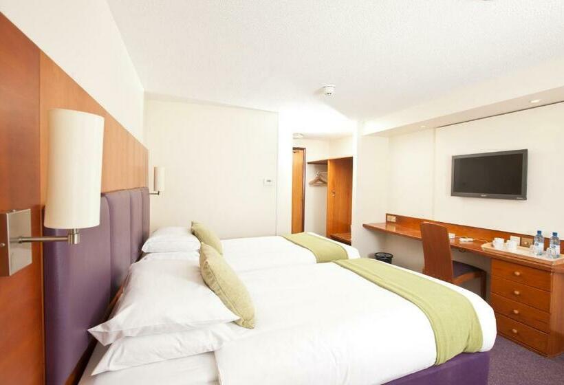 غرفة قياسية, Hello