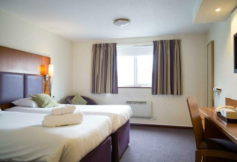 غرفة قياسية, Hello