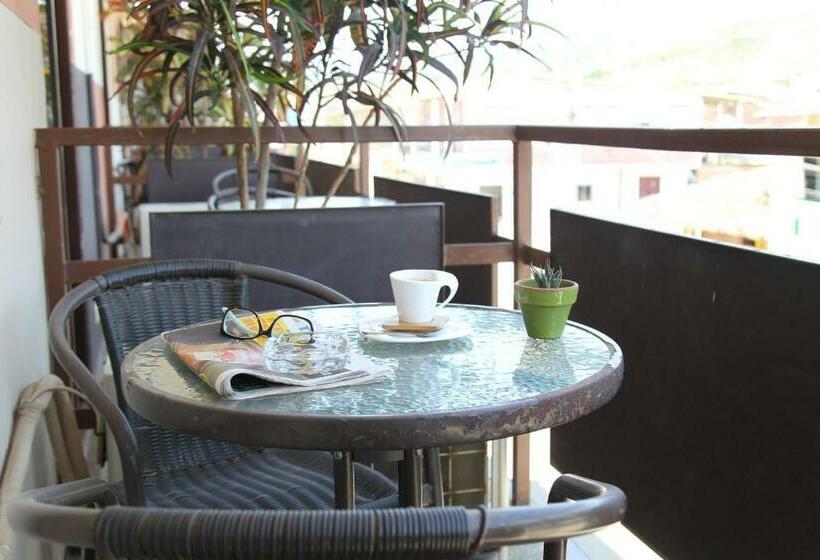 اتاق لوکس, Restaurante Ancora