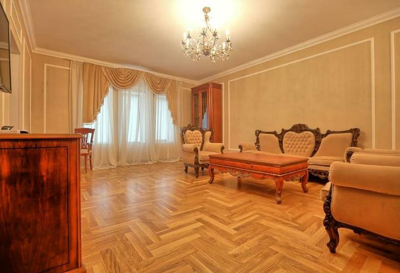 سوییت, Ritsa