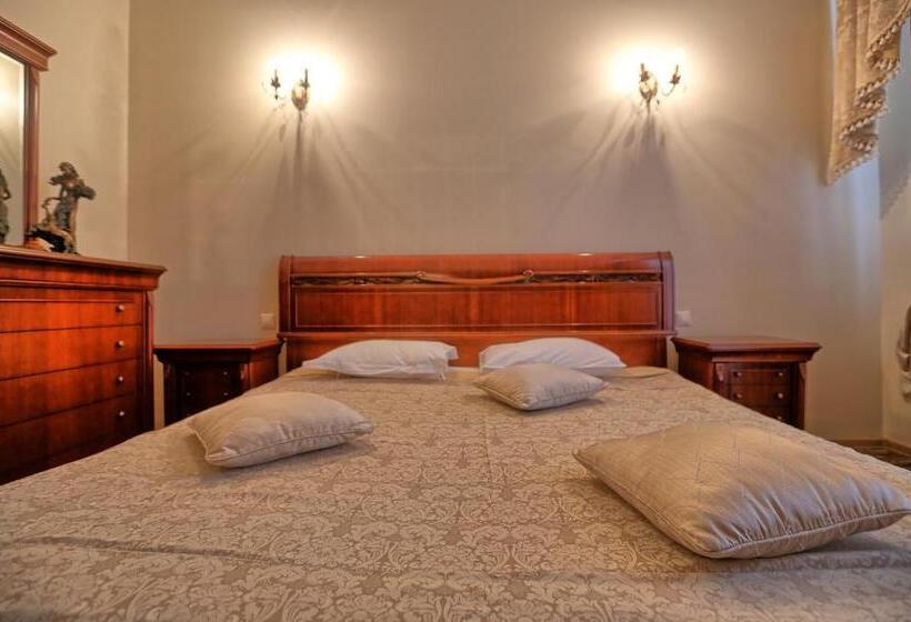 سوییت سوپریور, Ritsa