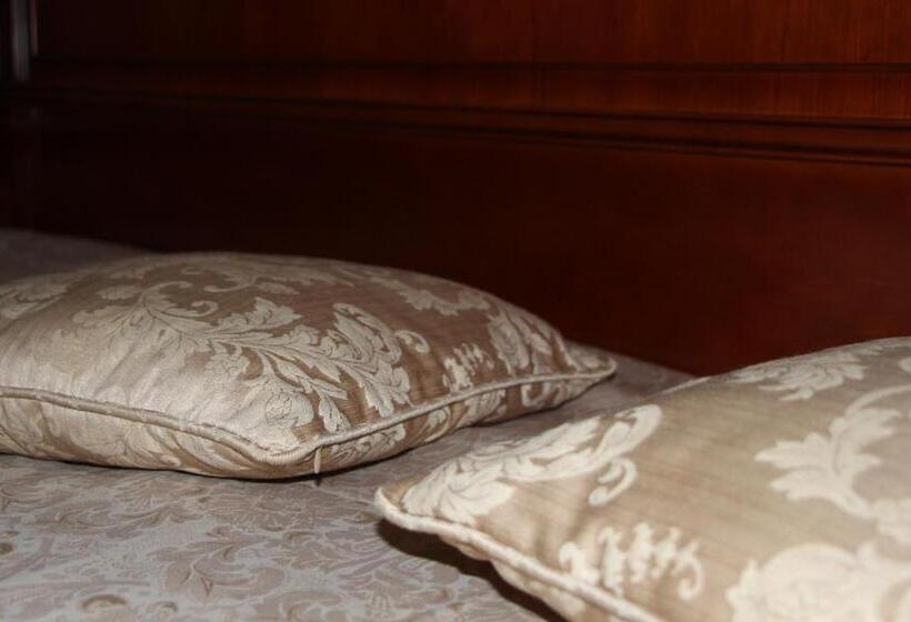 سوییت سوپریور, Ritsa