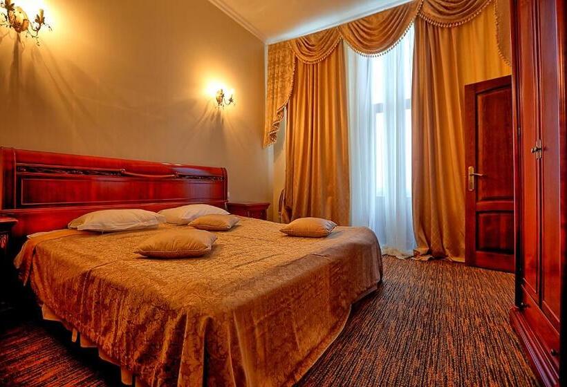 سوییت سوپریور, Ritsa