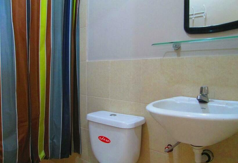 패밀리 룸, Ronabi Beach