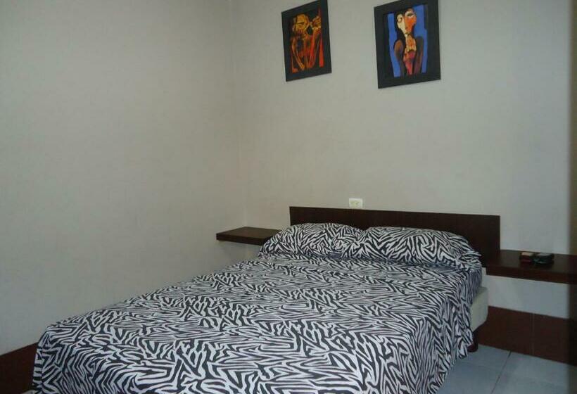 디럭스 룸, Ronabi Beach