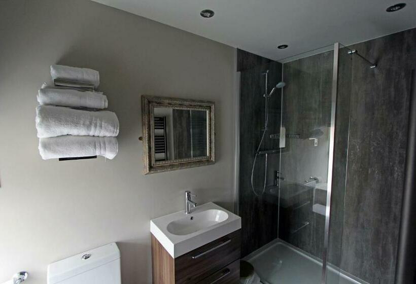 חדר סטנדרט, The Brantwood