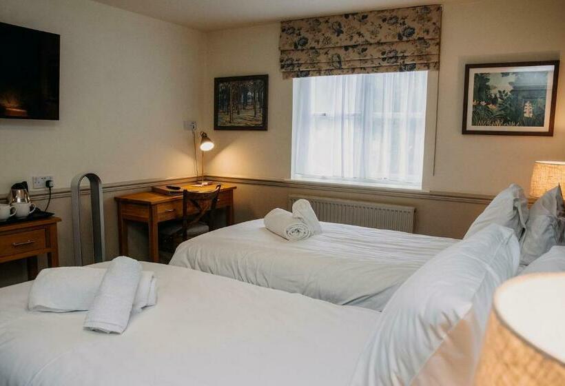 חדר סטנדרט, The George Inn