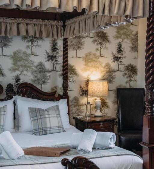 Номер Deluxe, The George Inn