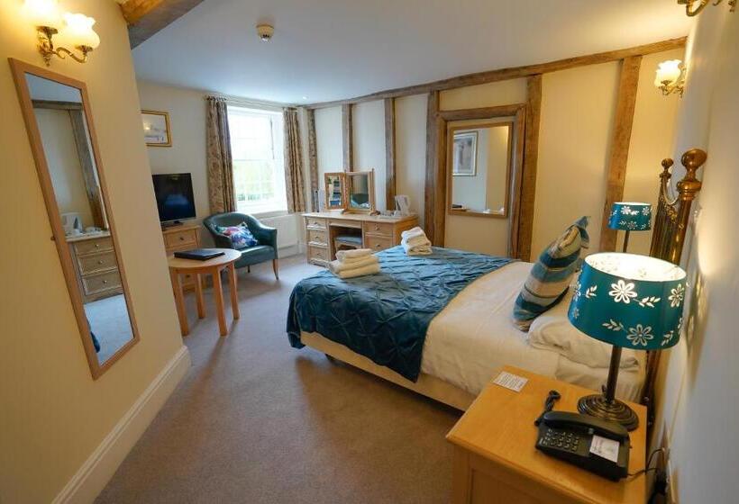 수피리어 룸, Waveney House