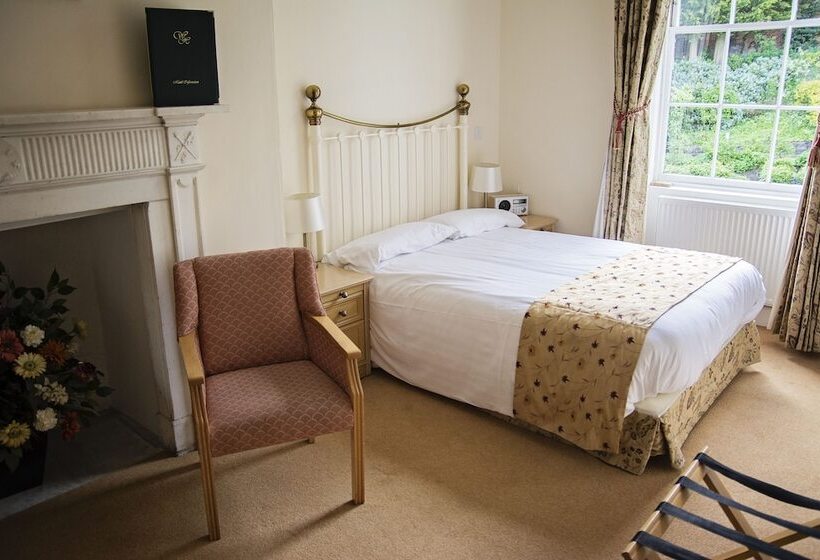 Номер Стандарт, Waveney House