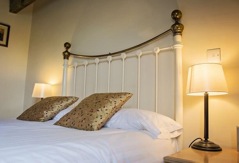 غرفة قياسية, Waveney House