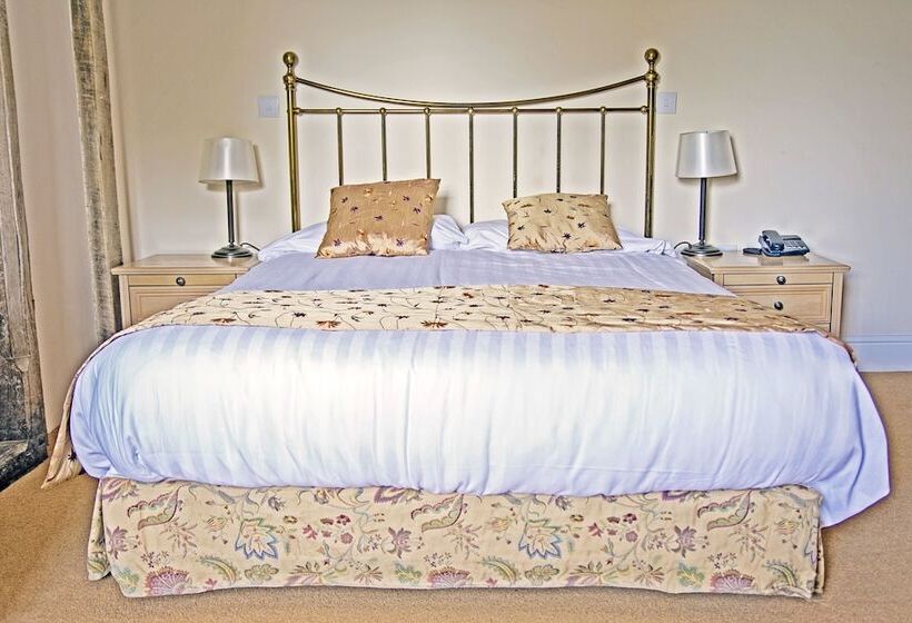 수피리어 룸, Waveney House