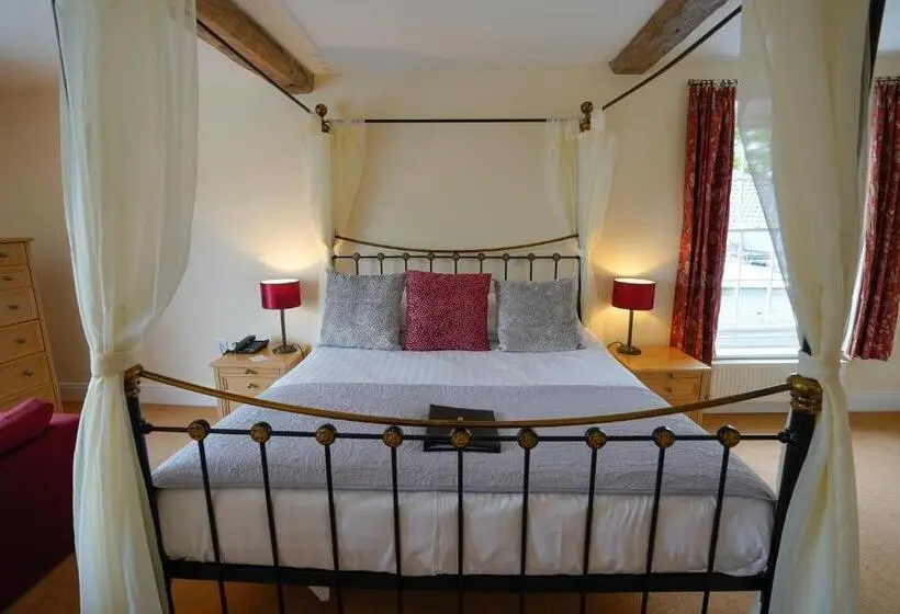 デラックススイート, Waveney House