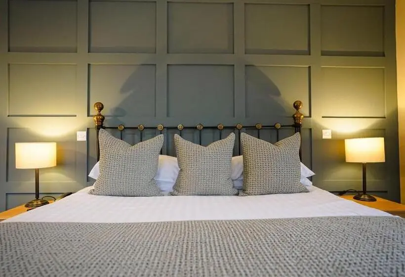 スーペリアースイート, Waveney House