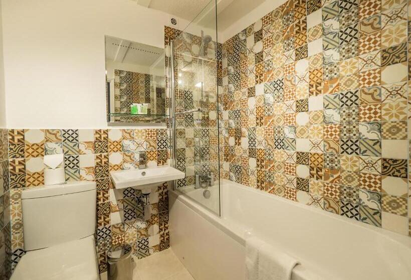 デラックスルーム, Wroxham