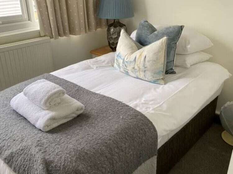 スタンダードシングルルーム, Wroxham