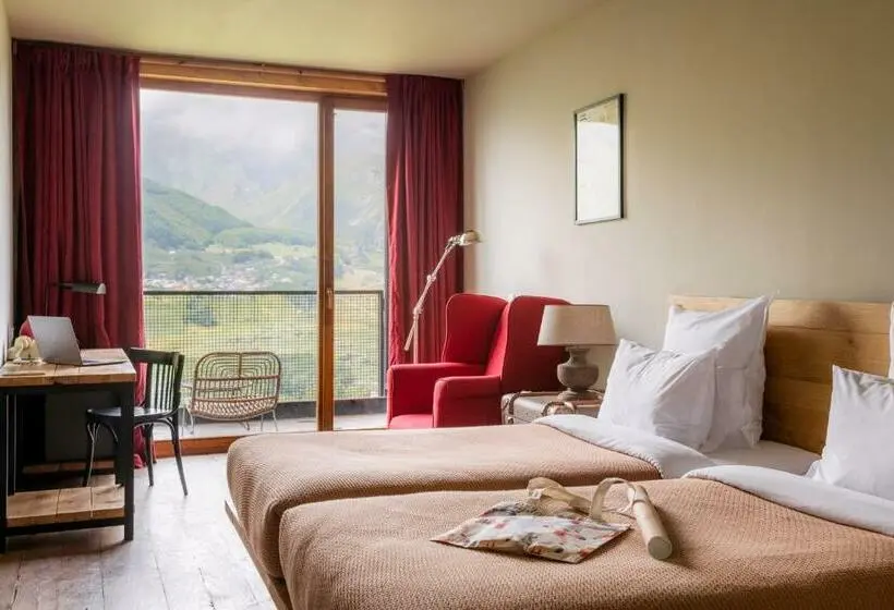 シングルデラックスルーム, Rooms Hotel Kazbegi