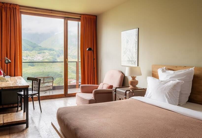 Номер Стандартный с Видом, Rooms Hotel Kazbegi