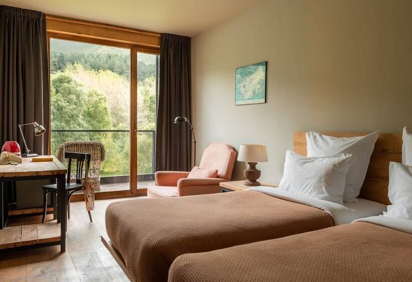 Номер Стандартный с Видом, Rooms Hotel Kazbegi