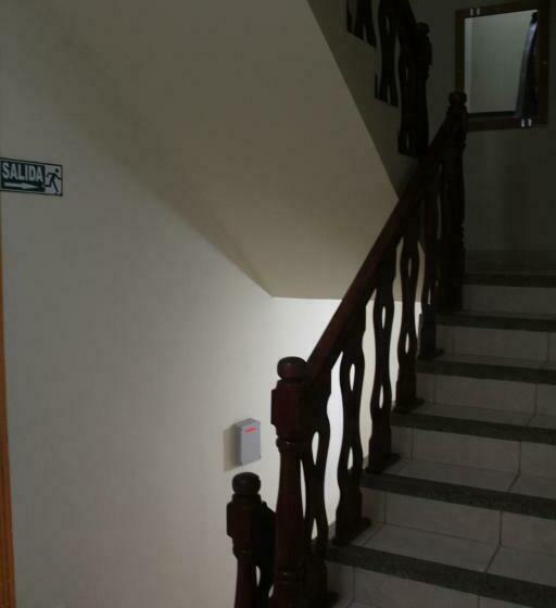 غرفة قياسية ثلاثية, Hostal Rosa Mar