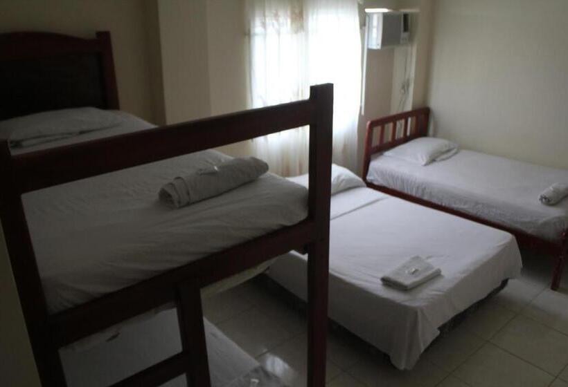 غرفة عائلية, Hostal Rosa Mar