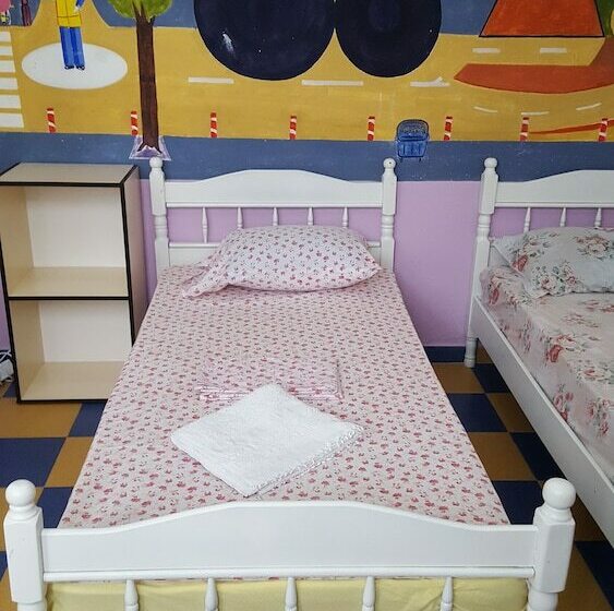 스탠다드 트리플 룸, Home Hostel