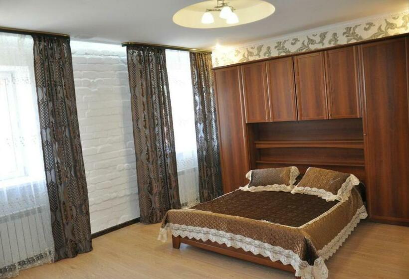 اتاق راحتی, Astina