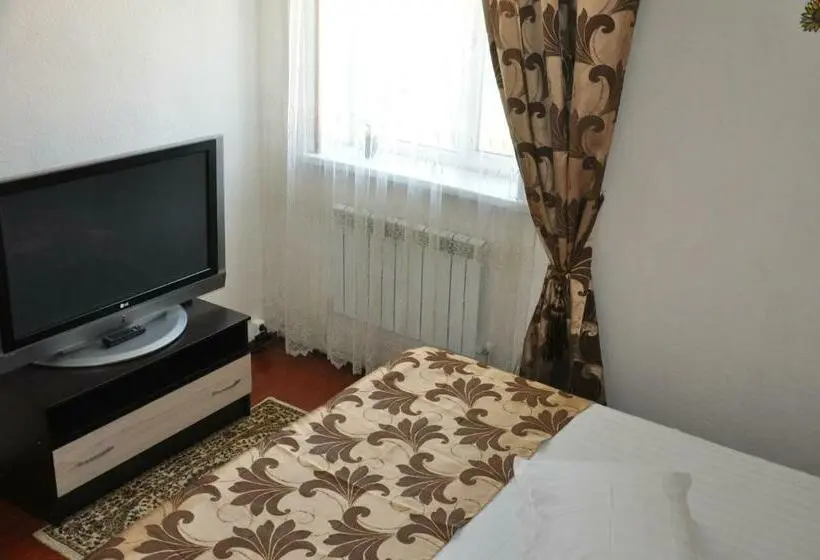 اتاق استاندارد, Astina