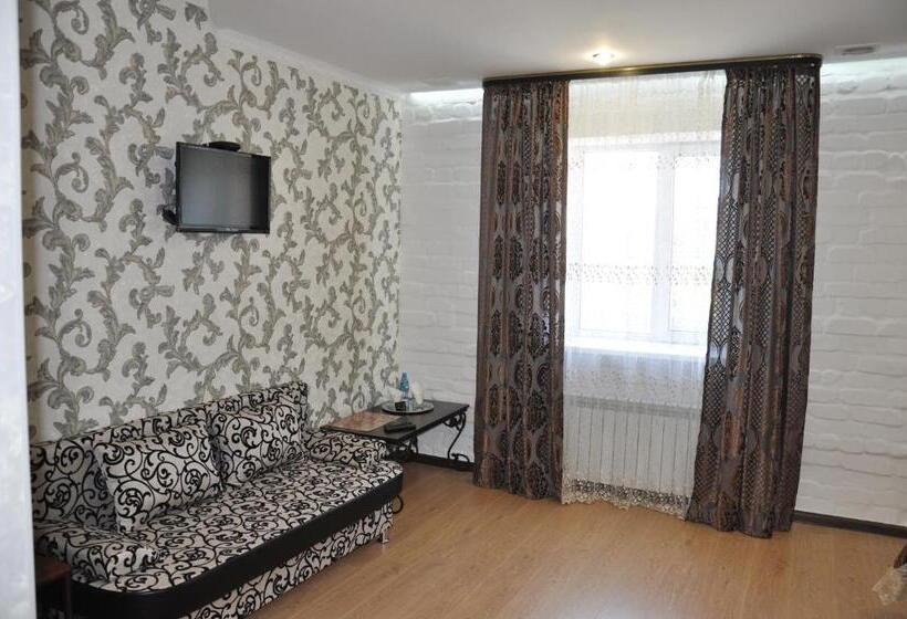 اتاق راحتی, Astina