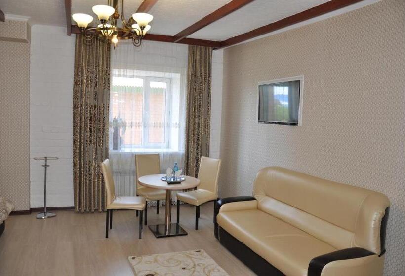 اتاق راحتی, Astina