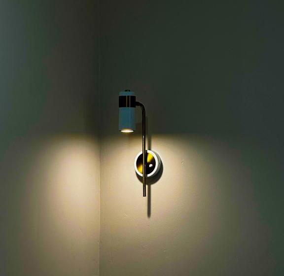 آپارتمان 1 خوابه, Astina