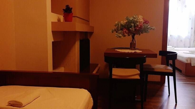 غرفة عائلية, Bylis