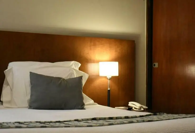 スタンダードルーム, Howard Johnson Resort & Spa Escobar