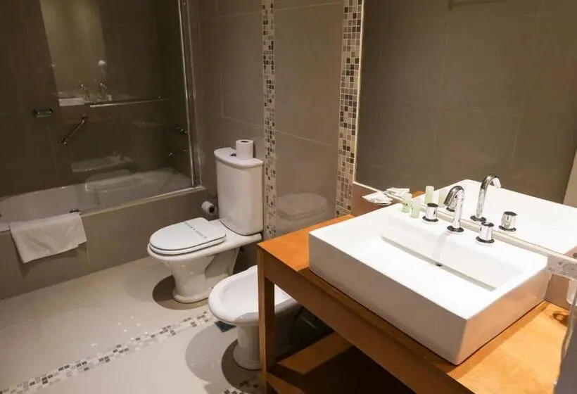 スーペリアースイート, Howard Johnson Resort & Spa Escobar