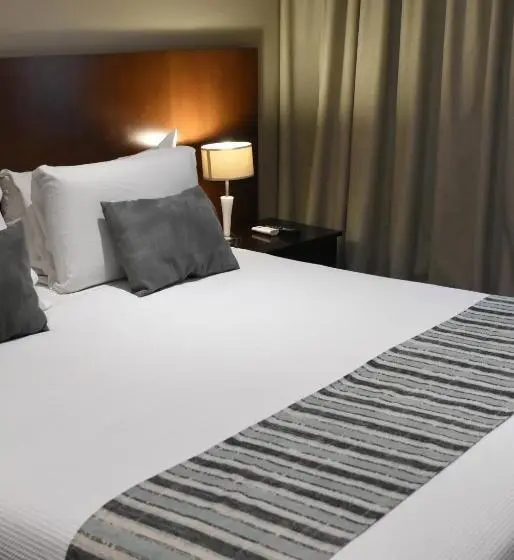 スーペリアールーム, Howard Johnson Resort & Spa Escobar