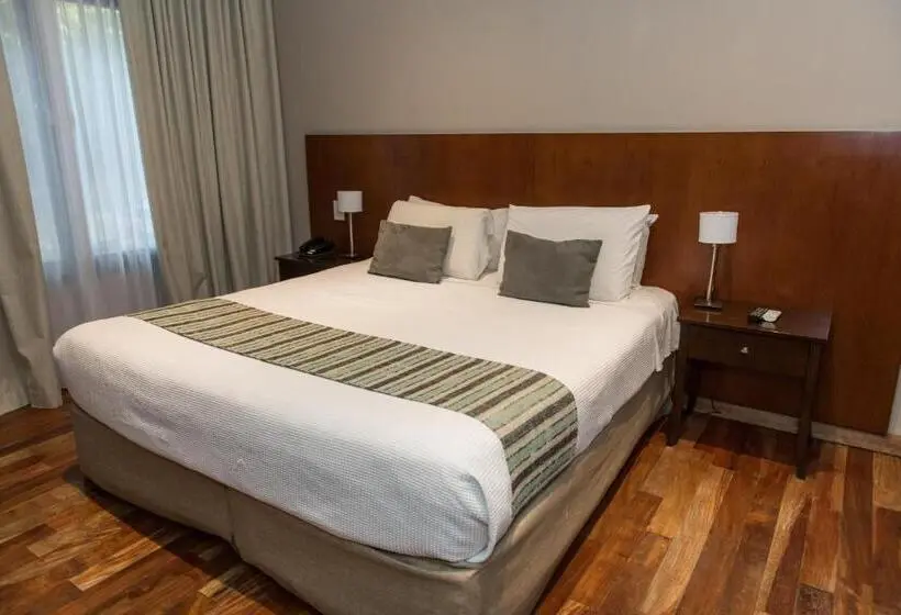 スーペリアールーム, Howard Johnson Resort & Spa Escobar