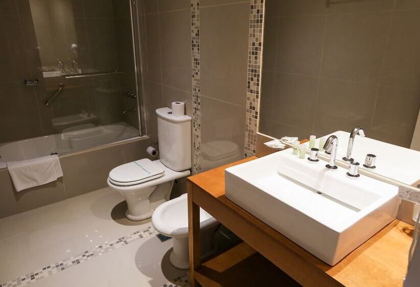 수피리어 스위트, Howard Johnson Resort & Spa Escobar